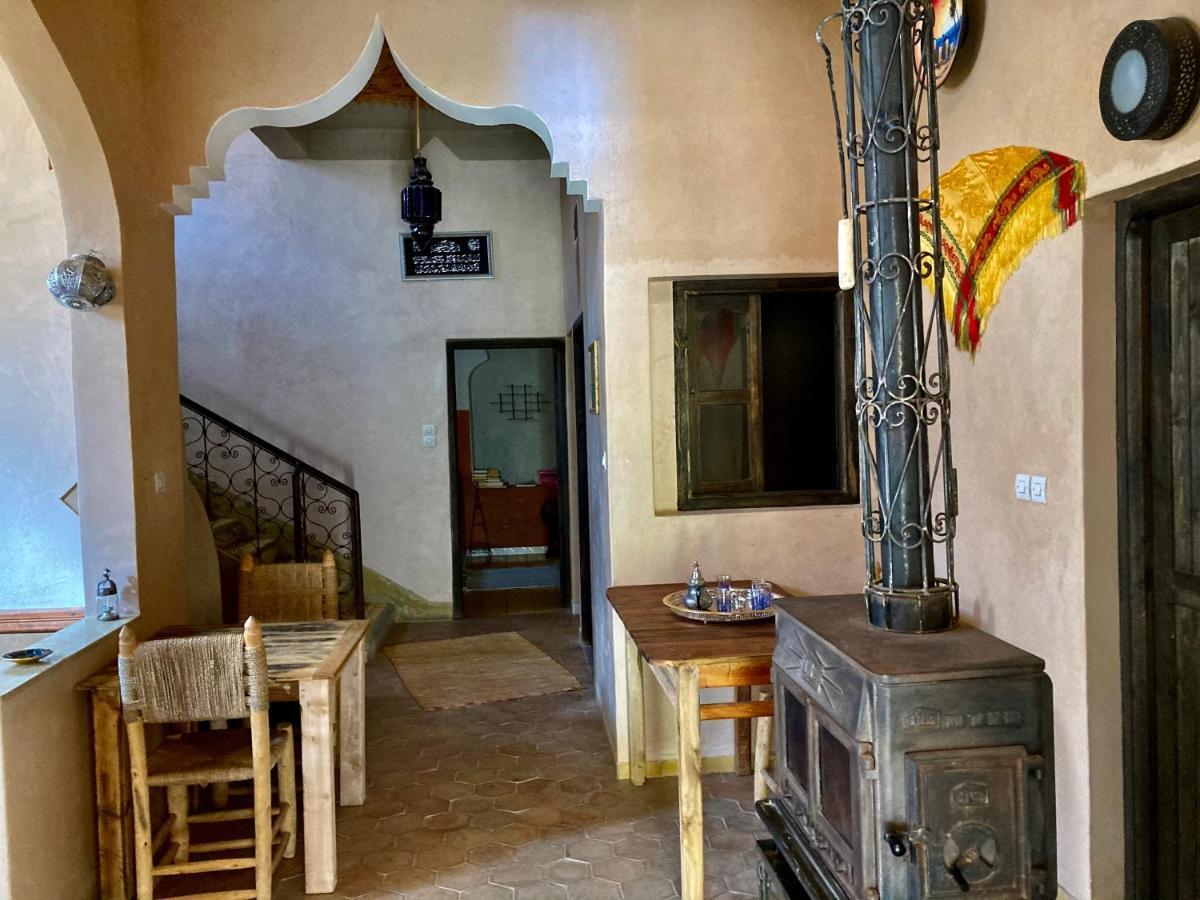 Bed and Breakfast Les 4 Saisons Du Dades Ait Idair Экстерьер фото