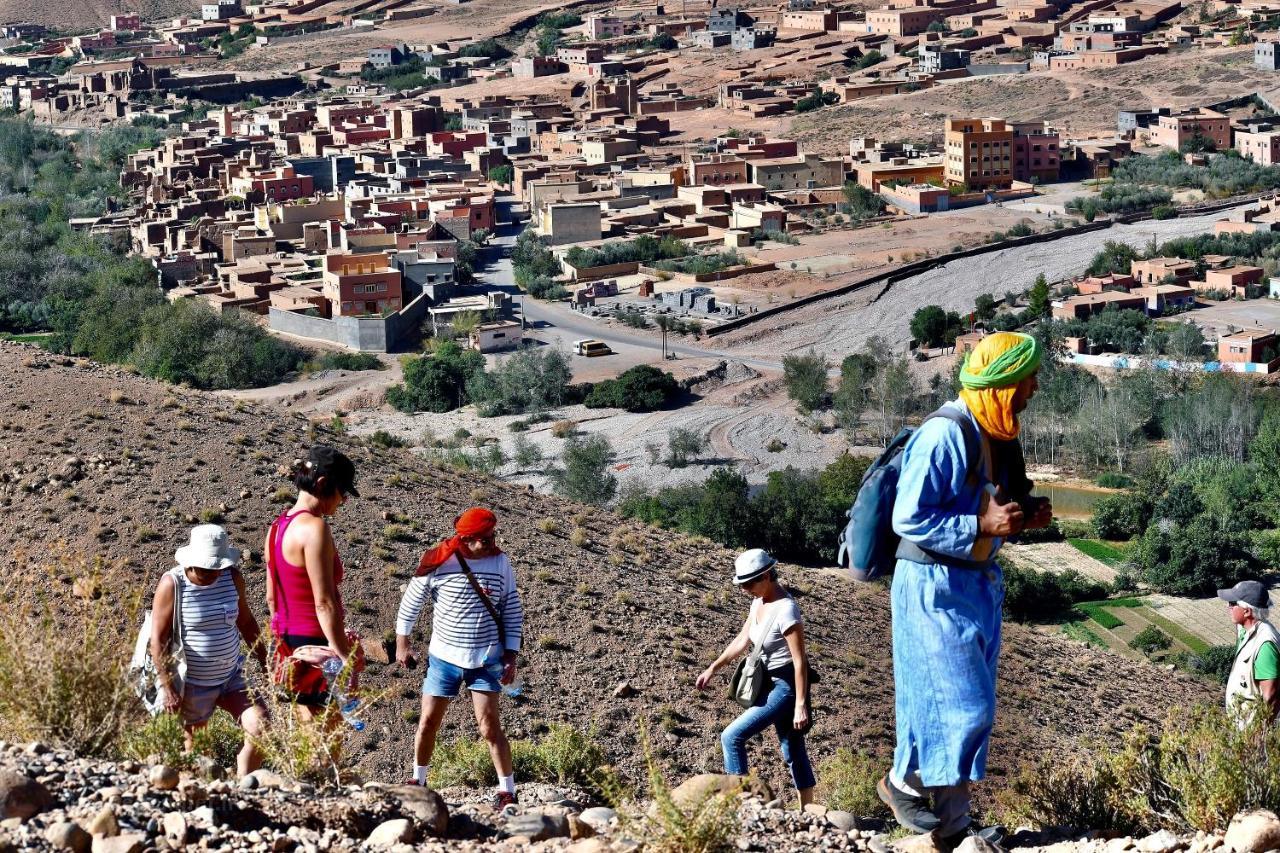 Bed and Breakfast Les 4 Saisons Du Dades Ait Idair Экстерьер фото