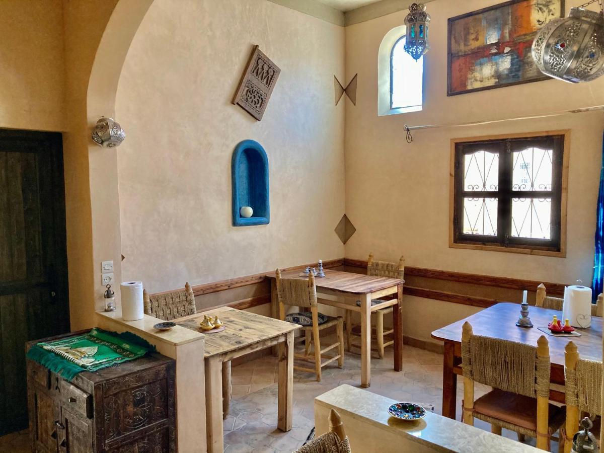 Bed and Breakfast Les 4 Saisons Du Dades Ait Idair Экстерьер фото