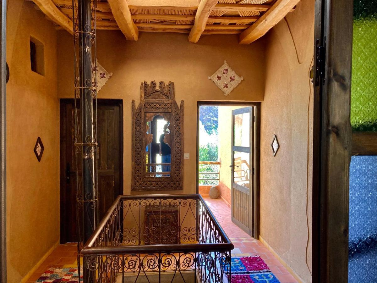 Bed and Breakfast Les 4 Saisons Du Dades Ait Idair Экстерьер фото