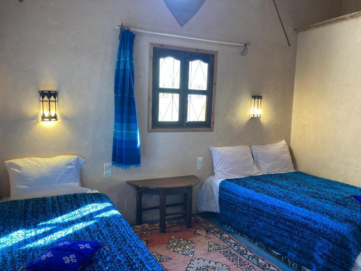 Bed and Breakfast Les 4 Saisons Du Dades Ait Idair Экстерьер фото