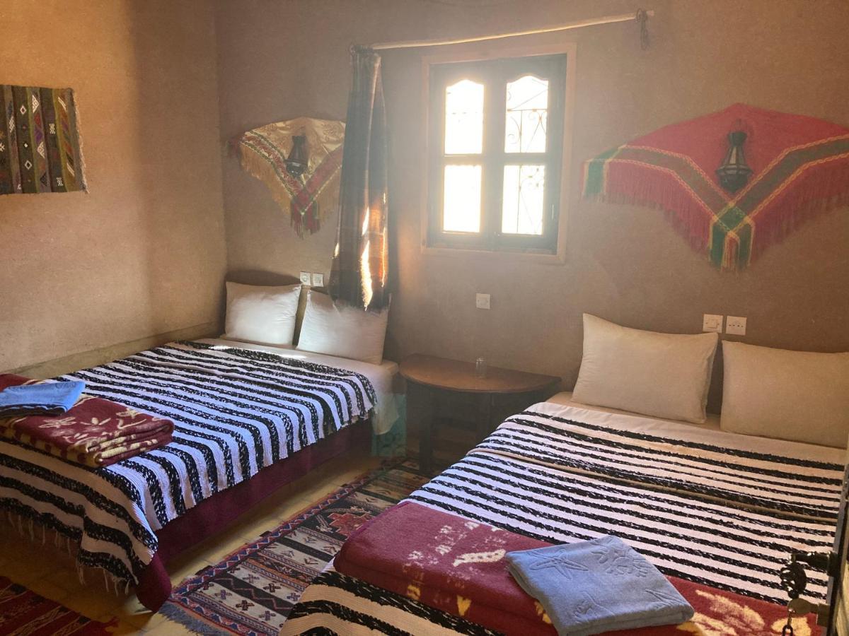 Bed and Breakfast Les 4 Saisons Du Dades Ait Idair Экстерьер фото