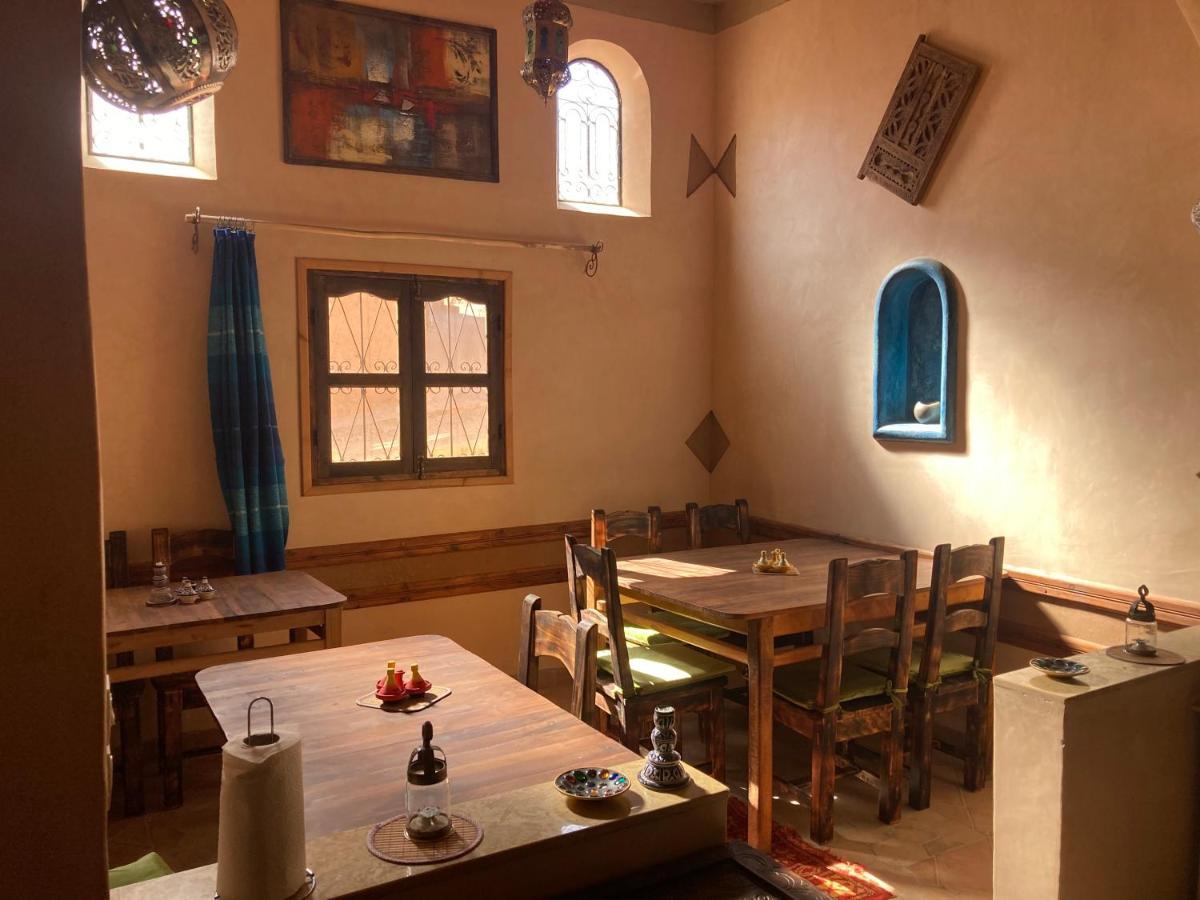 Bed and Breakfast Les 4 Saisons Du Dades Ait Idair Экстерьер фото